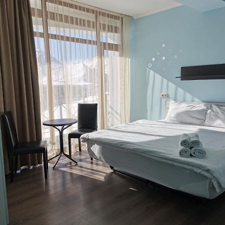 Rezohut Hotel Гудаури Екстериор снимка