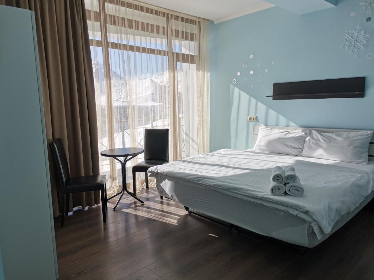 Rezohut Hotel Гудаури Екстериор снимка