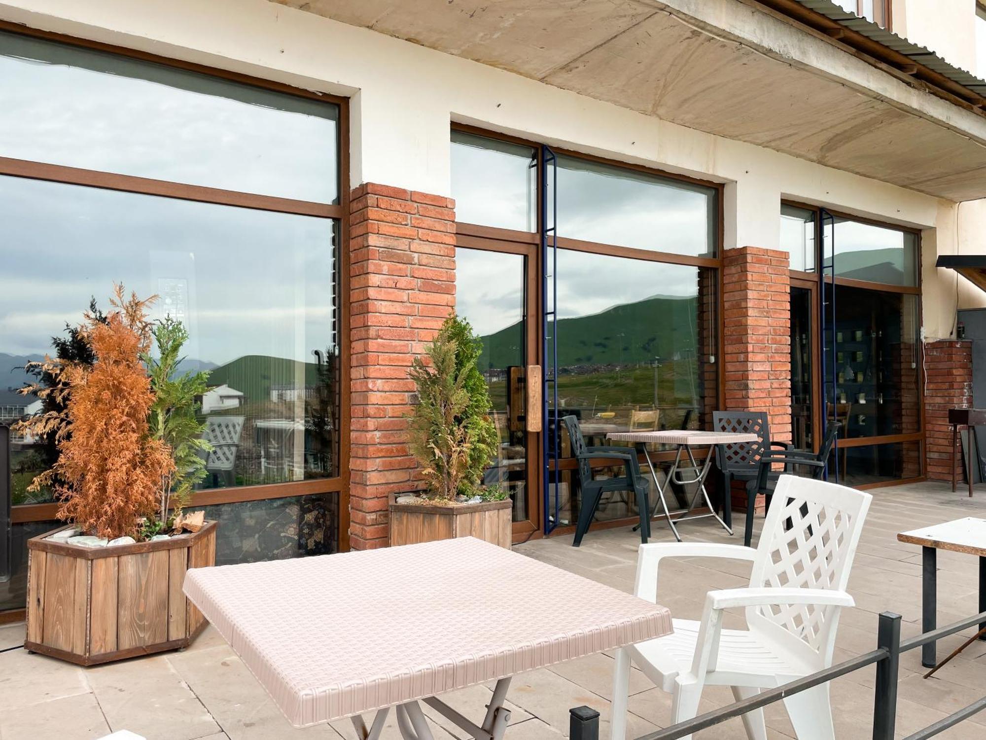 Rezohut Hotel Гудаури Екстериор снимка