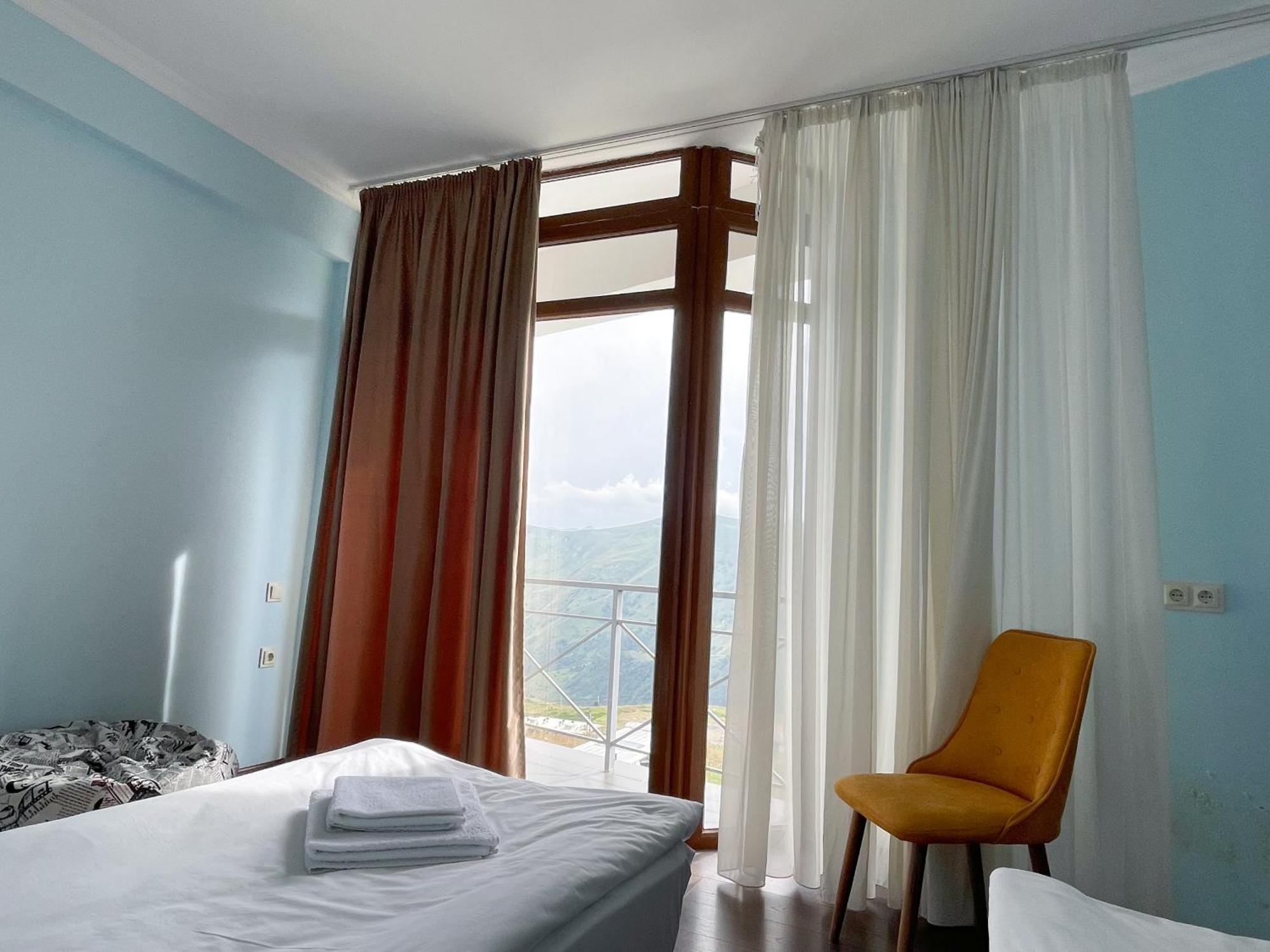 Rezohut Hotel Гудаури Екстериор снимка
