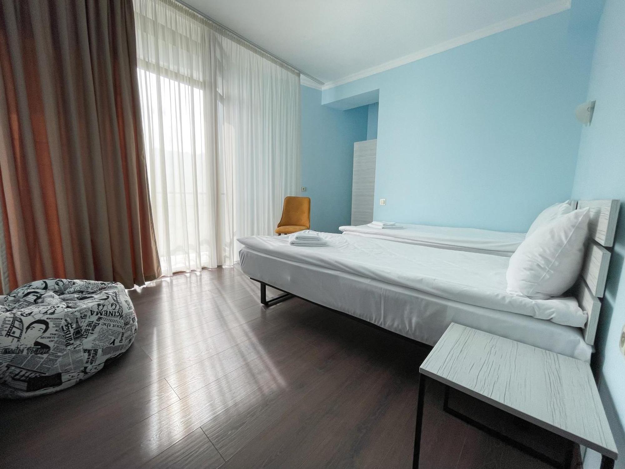 Rezohut Hotel Гудаури Екстериор снимка
